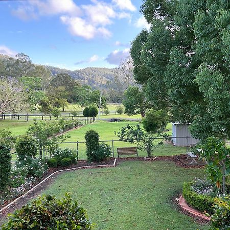 Cottage On Lamington Canungra Bagian luar foto
